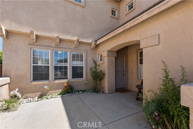 945 Newport Drive, San Jacinto CA: https://media.crmls.org/medias/33d1e48f-11b2-4878-994b-83698178fedb.jpg