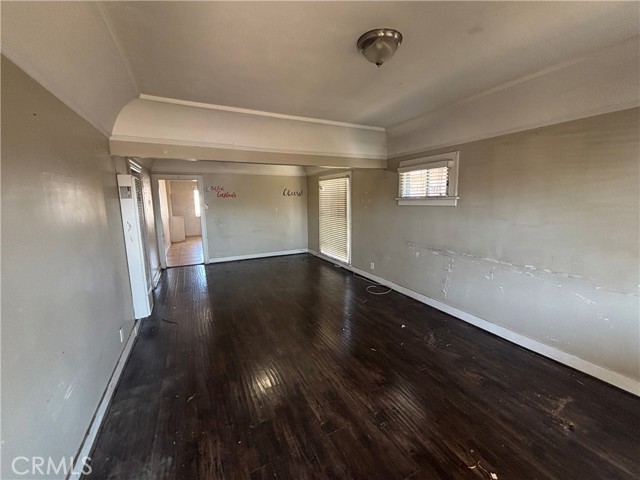 1339 W 66th Street, Los Angeles CA: https://media.crmls.org/medias/33d27088-8355-4f35-841b-363596b48595.jpg