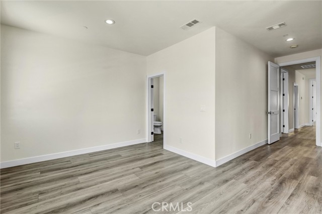 Detail Gallery Image 8 of 16 For 677 Castlehill Dr, Walnut,  CA 91789 - 4 Beds | 4/1 Baths