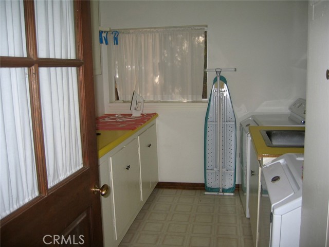 Detail Gallery Image 62 of 71 For 1248 Rocky Rd, Simi Valley,  CA 93063 - 5 Beds | 3 Baths