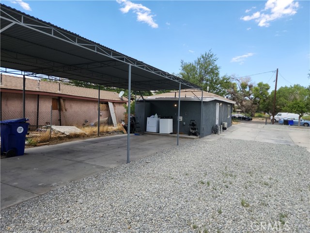 15773 Cottonwood Street, Victorville, California 92395, ,Multi-Family,For Sale,Cottonwood,HD25038564