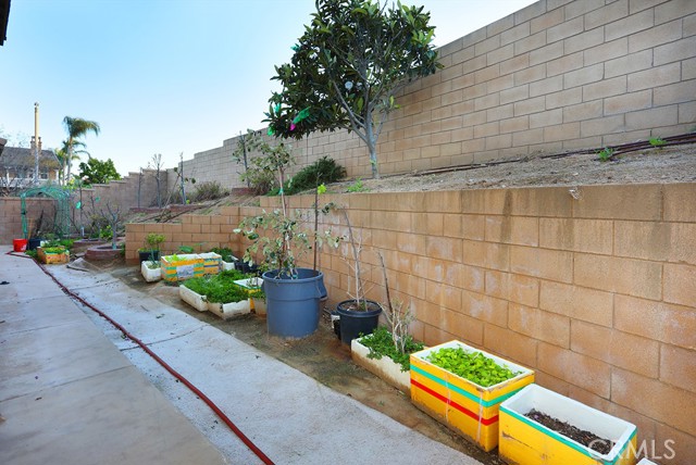 Detail Gallery Image 19 of 57 For 12253 Baird, Riverside,  CA 92505 - 5 Beds | 4/1 Baths