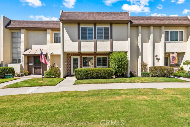 Detail Gallery Image 1 of 42 For 9736 Monte Carlo Cir, Huntington Beach,  CA 92646 - 4 Beds | 2/1 Baths
