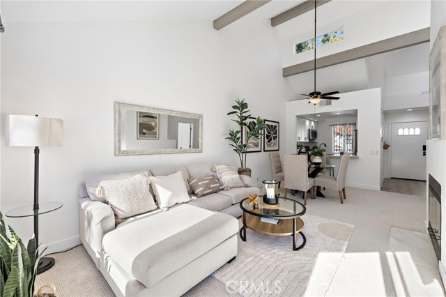 Front Image Thumbnail for CROC25236179