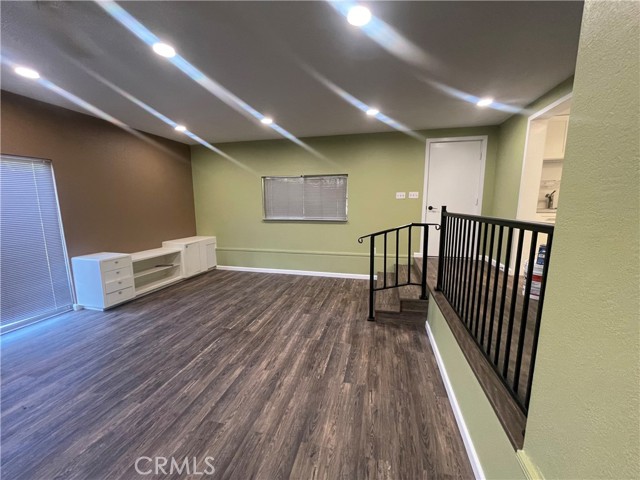 Detail Gallery Image 3 of 10 For 1361 De Luz Rd, Fallbrook,  CA 92028 - 4 Beds | 3 Baths