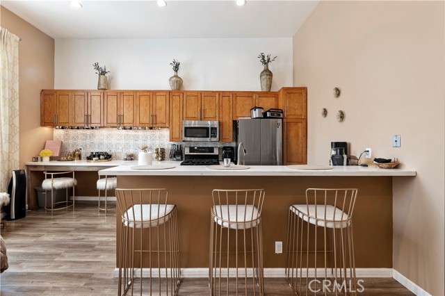 Detail Gallery Image 11 of 31 For 4652 Don Lorenzo #B,  Los Angeles,  CA 90008 - 3 Beds | 3 Baths