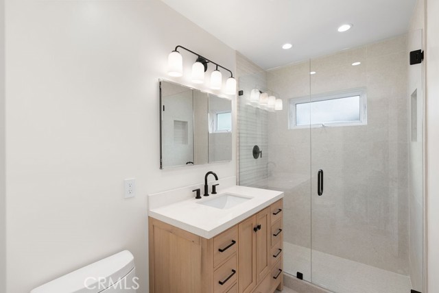 Detail Gallery Image 11 of 17 For 438 Acacia Ave, Corona Del Mar,  CA 92625 - 2 Beds | 1 Baths