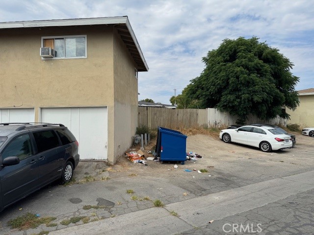 Detail Gallery Image 9 of 14 For 231 S Laxore St, Anaheim,  CA 92804 - – Beds | – Baths