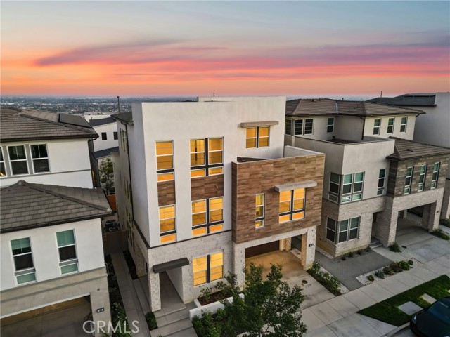 Detail Gallery Image 3 of 37 For 1155 Poppy Ct, Montebello,  CA 90640 - 5 Beds | 5 Baths