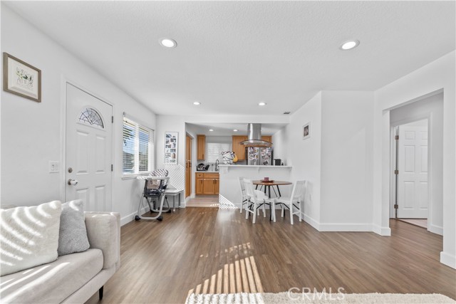 Detail Gallery Image 7 of 26 For 2451 College, La Verne,  CA 91750 - 2 Beds | 1 Baths