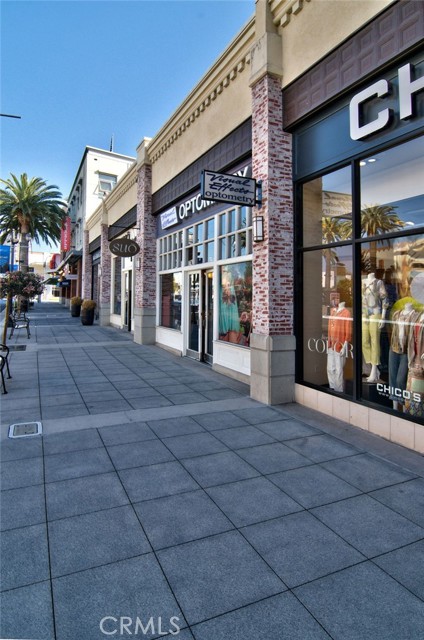 Detail Gallery Image 46 of 47 For 421 Sycamore Avenue, Brea,  CA 92821 - 2 Beds | 2 Baths