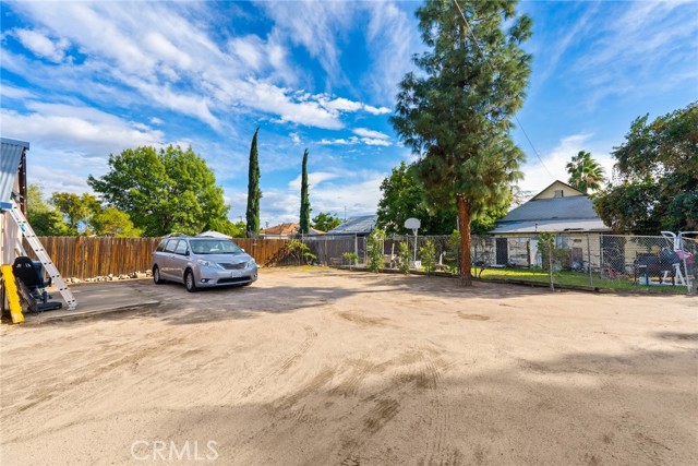 Detail Gallery Image 35 of 45 For 352 E 16th, San Bernardino,  CA 92404 - 2 Beds | 1 Baths