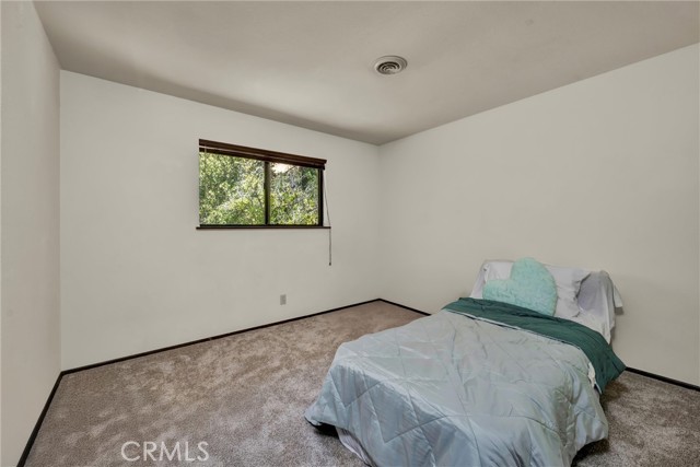 7846 Alston Way, Lucerne CA: https://media.crmls.org/medias/33d9daf5-5f56-43fc-9c37-902fb27ea0c4.jpg