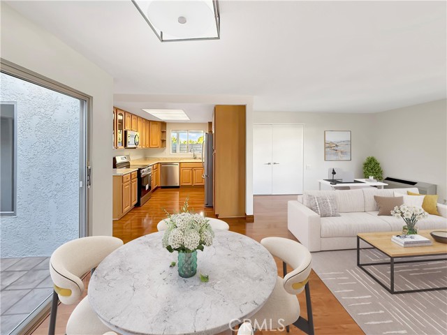 Detail Gallery Image 7 of 22 For 2133 a via Puerta, Laguna Woods,  CA 92637 - 2 Beds | 1 Baths