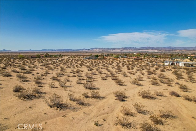 Detail Gallery Image 13 of 22 For 10 Noels Knoll Rd, Twentynine Palms,  CA 92277 - – Beds | – Baths