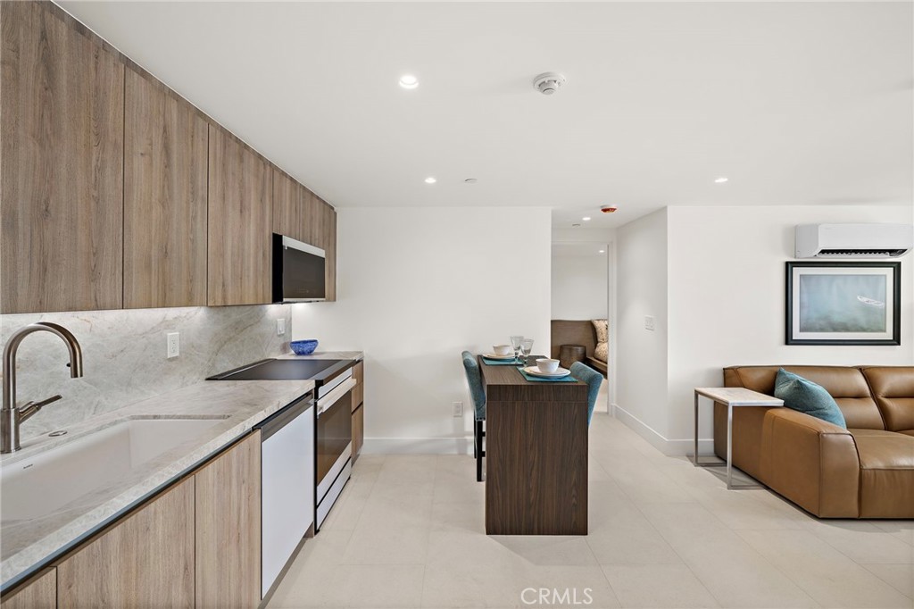 33da7fe0 C2a8 41dd 9a8e 91b05f23e0a5