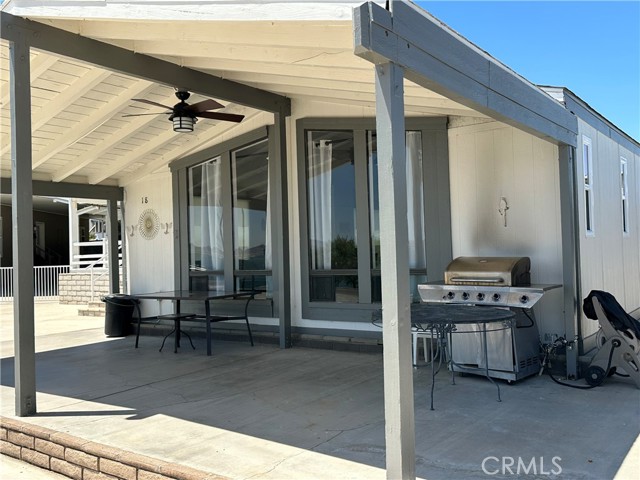 Detail Gallery Image 16 of 18 For 18 Old Mobile Home Park #18,  Needles,  CA 92363 - 2 Beds | 2 Baths