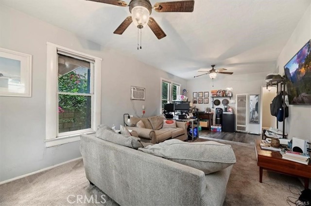 Detail Gallery Image 9 of 32 For 323 E Colton, Redlands,  CA 92374 - – Beds | – Baths