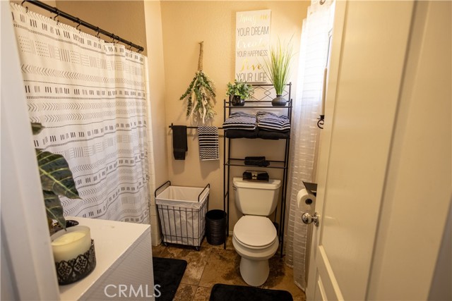28947 Glenrock Place, Highland CA: https://media.crmls.org/medias/33ddff0b-09b3-4dd8-b2d4-9b2505d803a1.jpg