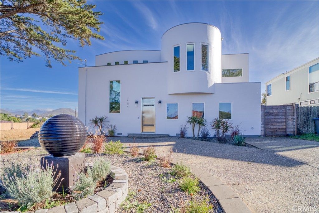 1504 6th St, Los Osos, CA 93402