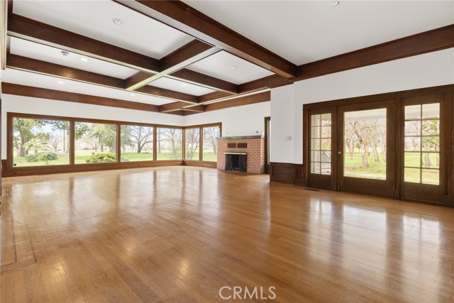 Detail Gallery Image 4 of 29 For 1525 Dayton Rd, Chico,  CA 95928 - 5 Beds | 3 Baths