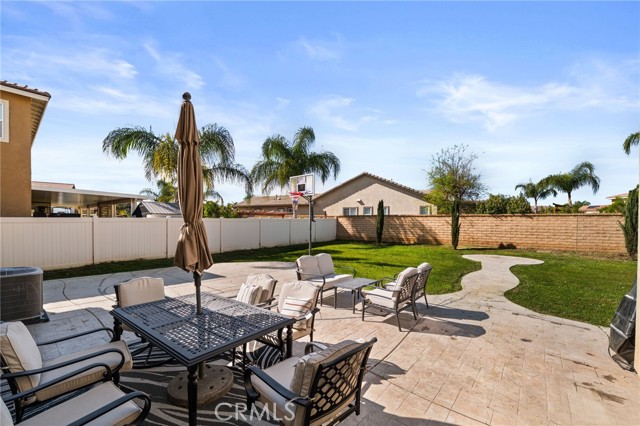 Detail Gallery Image 17 of 42 For 35069 Painted Rock, Winchester,  CA 92596 - 4 Beds | 3 Baths