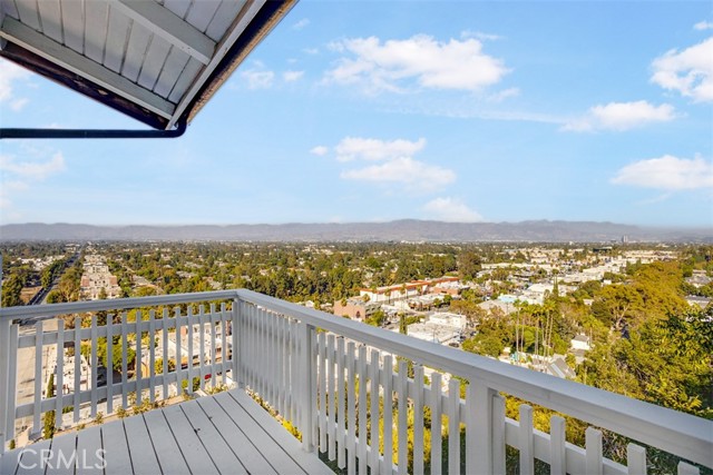 Detail Gallery Image 69 of 71 For 4248 Vanetta Dr, Studio City,  CA 91604 - 5 Beds | 4/1 Baths