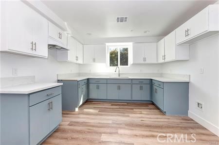 Detail Gallery Image 3 of 24 For 8418 S Main St, Los Angeles,  CA 90003 - – Beds | – Baths