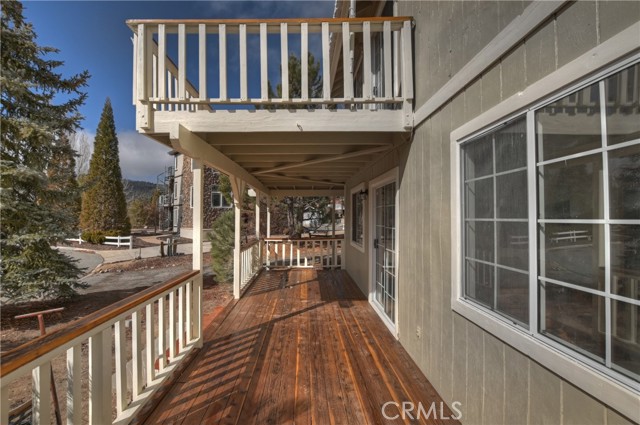 747 Boulder Bay, Big Bear Lake CA: https://media.crmls.org/medias/33e1f06f-5942-4c02-bd6c-41a8eaa11d89.jpg