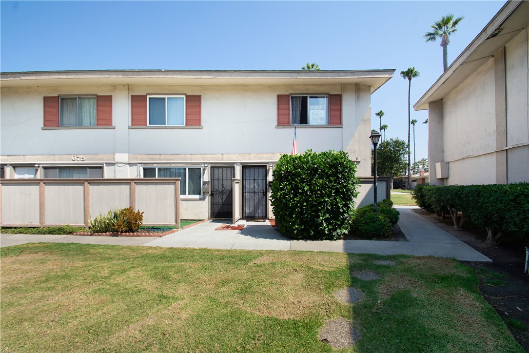 Image 2 for 675 W 6Th St #D, Tustin, CA 92780