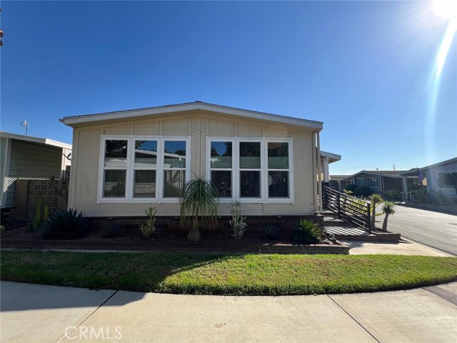 Details for 215 Clearlake Circle 215, Placentia, CA 92870