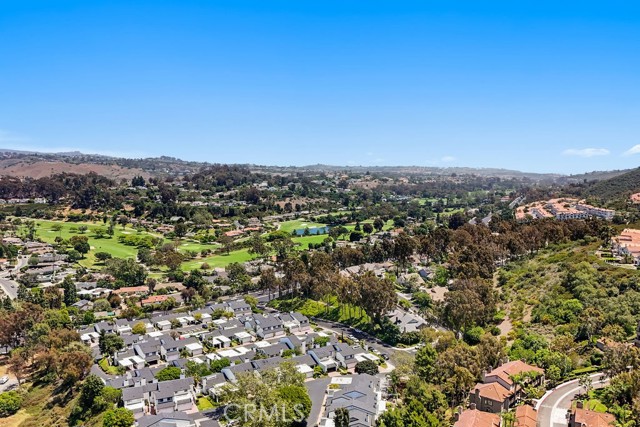 30326 Via Reata, Laguna Niguel CA: https://media.crmls.org/medias/33e251f3-0f3f-415c-894d-3c242a6420d3.jpg
