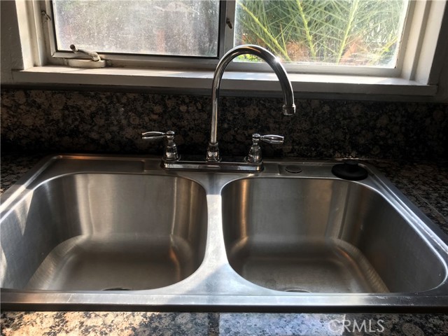 kitchen sink