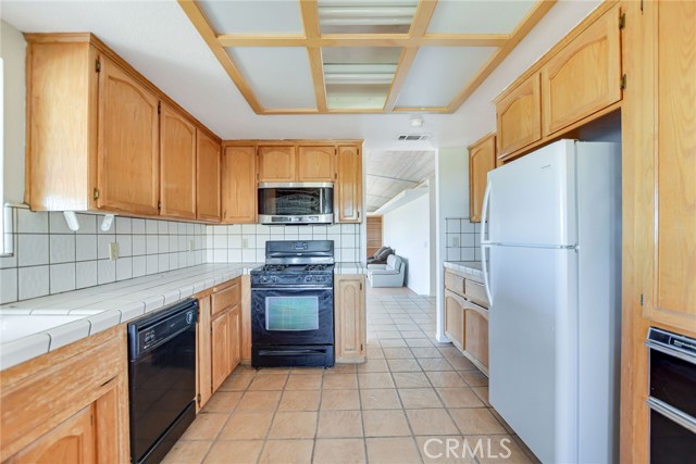 Image 20 of 67 For 2929 Snow Line