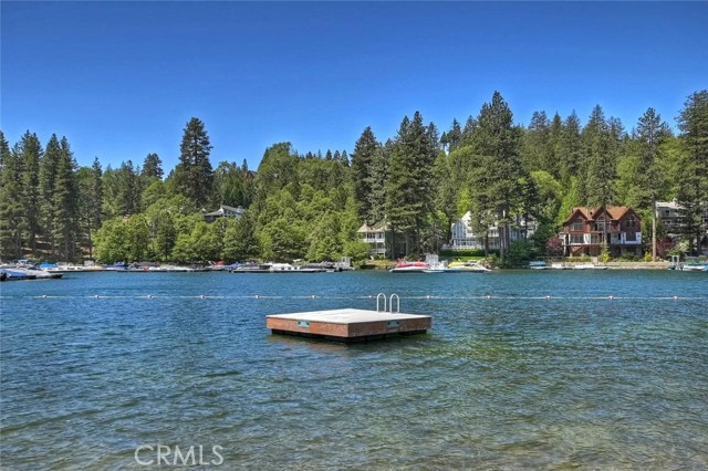 Detail Gallery Image 33 of 37 For 27821 Peninsula Dr #312,  Lake Arrowhead,  CA 92352 - 4 Beds | 3 Baths