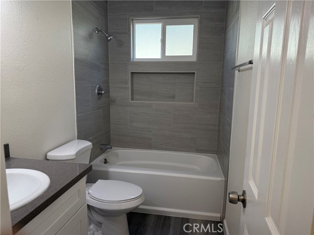 3523 W Del Monte Drive, Anaheim CA: https://media.crmls.org/medias/33e3dd89-e675-4587-b051-735884306429.jpg