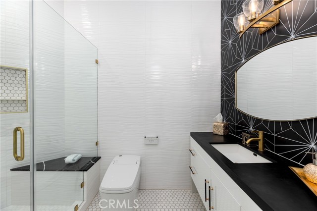 Image 37 of 70 For 8 Palomino  