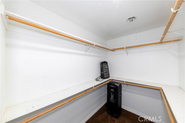 24625 Ledbury Road, Oro Grande CA: https://media.crmls.org/medias/33e470c8-aa47-4e5d-a731-ec9913922d6c.jpg