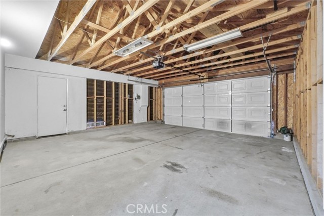 Detail Gallery Image 15 of 18 For 11719 Fern Pine, Victorville,  CA 92392 - 4 Beds | 2 Baths