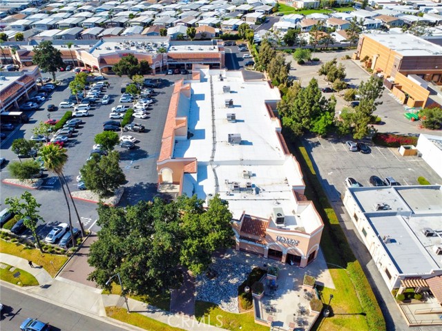 2145 Foothill Boulevard, La Verne CA: https://media.crmls.org/medias/33e6216f-89ec-412c-9342-2b7f22a46364.jpg