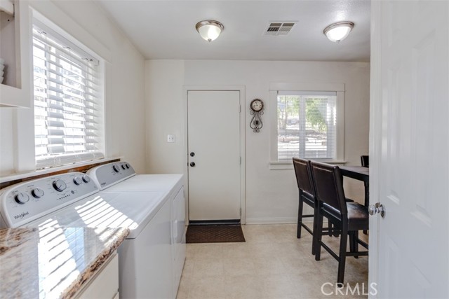 Detail Gallery Image 15 of 28 For 15461 Hesperia Rd, Victorville,  CA 92395 - 2 Beds | 1 Baths