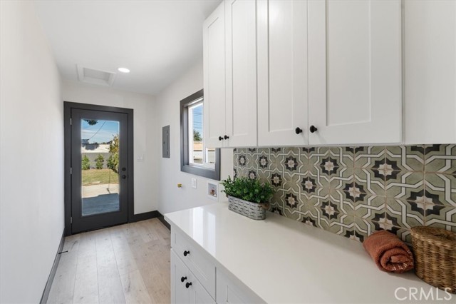 Detail Gallery Image 12 of 32 For 3517 W 59th Pl, Los Angeles,  CA 90043 - 3 Beds | 2 Baths