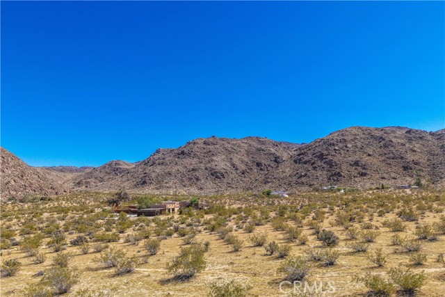 Detail Gallery Image 17 of 32 For 7054 Canyon Rd, Twentynine Palms,  CA 92277 - – Beds | – Baths