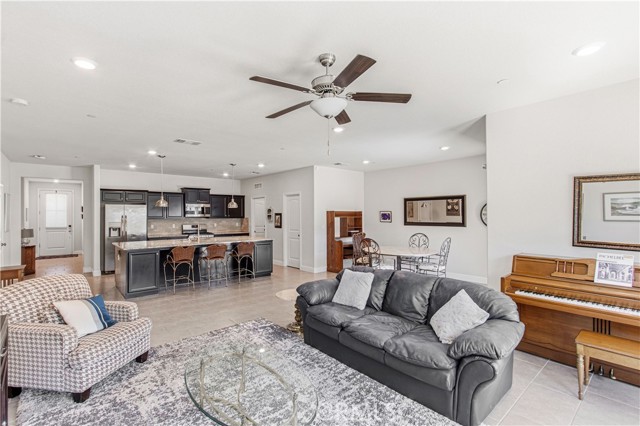 Detail Gallery Image 7 of 27 For 3716 Magellan, Merced,  CA 95340 - 3 Beds | 2 Baths