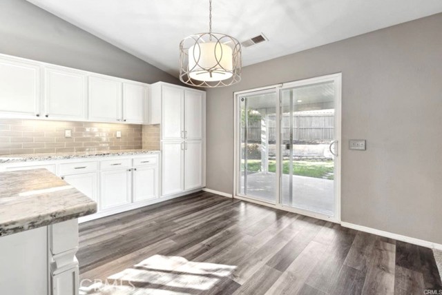 Detail Gallery Image 15 of 50 For 25624 Driftview Cir, Menifee,  CA 92584 - 4 Beds | 2 Baths