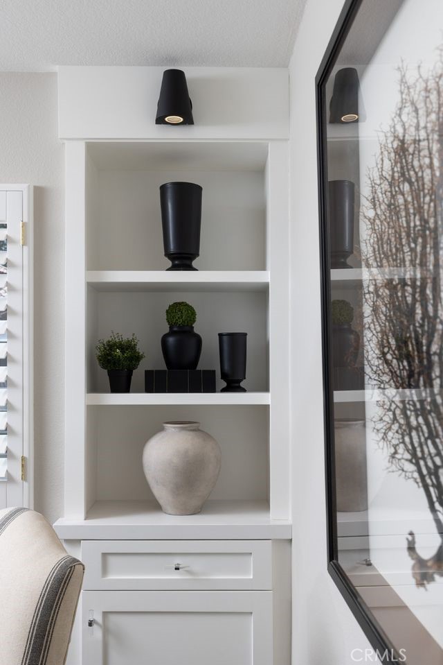 MLS #OC25193732 image #12