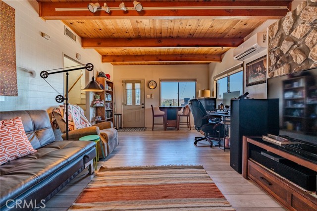 Detail Gallery Image 6 of 33 For 21704 Quail Springs Rd, Tehachapi,  CA 93561 - 3 Beds | 2 Baths