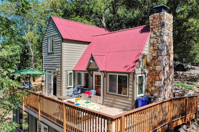 177 Craghill, Cedar Glen, CA 92321