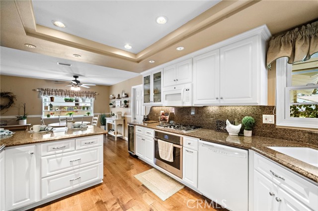Image 5 of 53 For 17290 Ash Street
