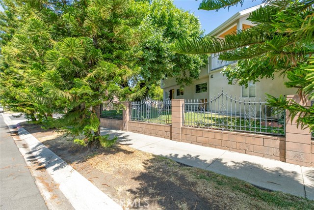 Detail Gallery Image 9 of 37 For 6602 Charlesworth Ave, North Hollywood,  CA 91606 - 3 Beds | 2 Baths